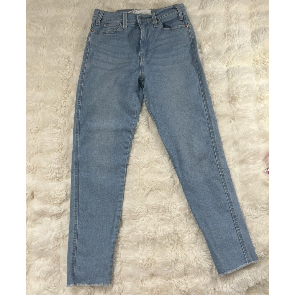 Levi Strauss High Rise Skinny Jeans W26